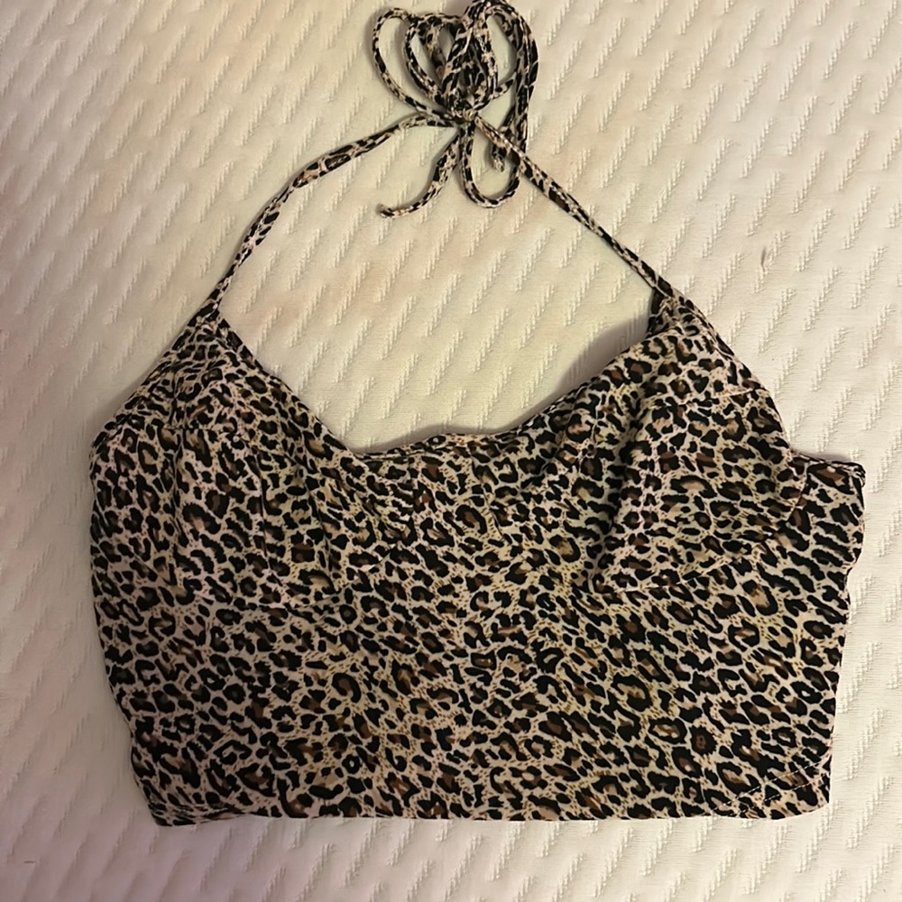 selling because I don’t wear it